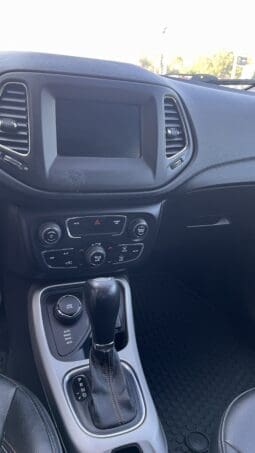 
										2019 JEEP COMPASS full									