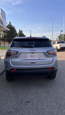 
										2019 JEEP COMPASS full									